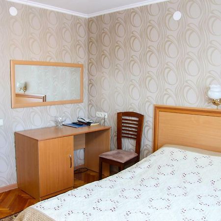 Ust-Kamenogorsk Hotel Exteriér fotografie