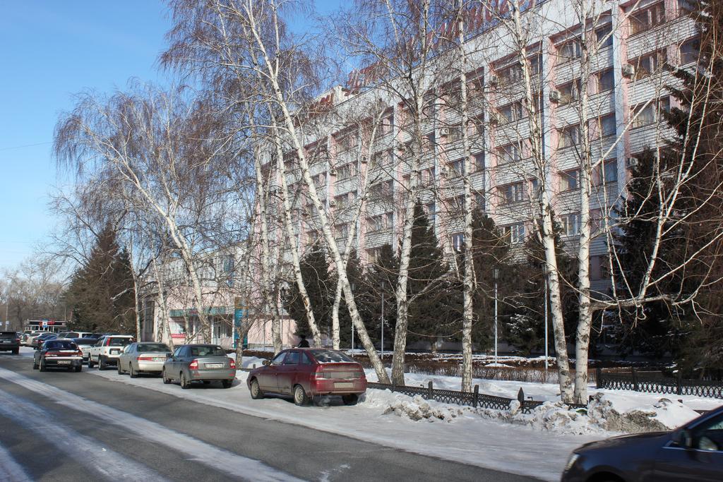 Ust-Kamenogorsk Hotel Exteriér fotografie