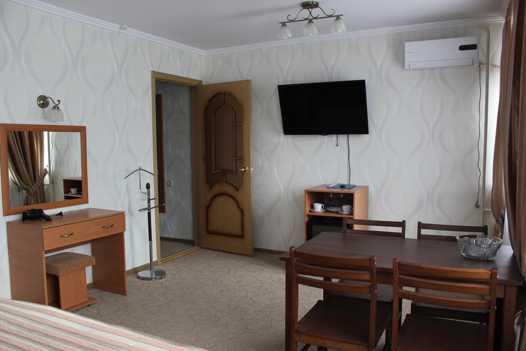 Ust-Kamenogorsk Hotel Exteriér fotografie