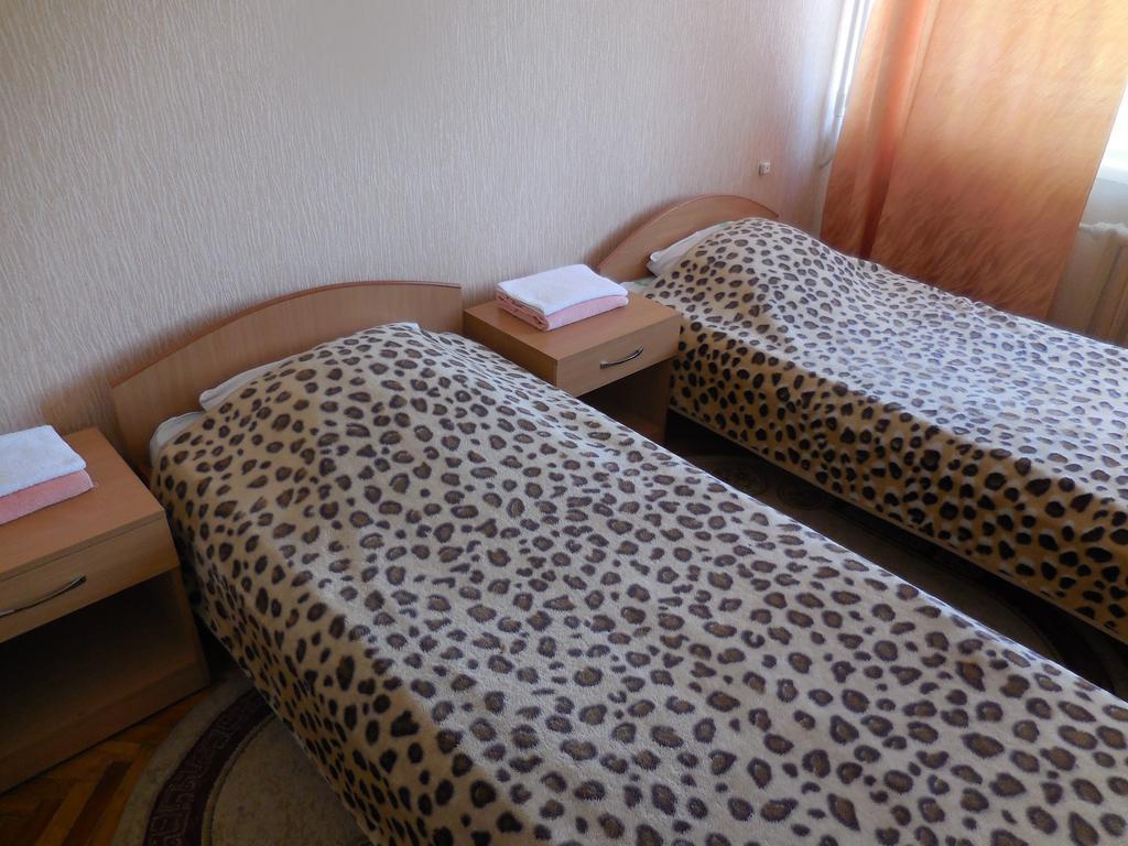 Ust-Kamenogorsk Hotel Pokoj fotografie